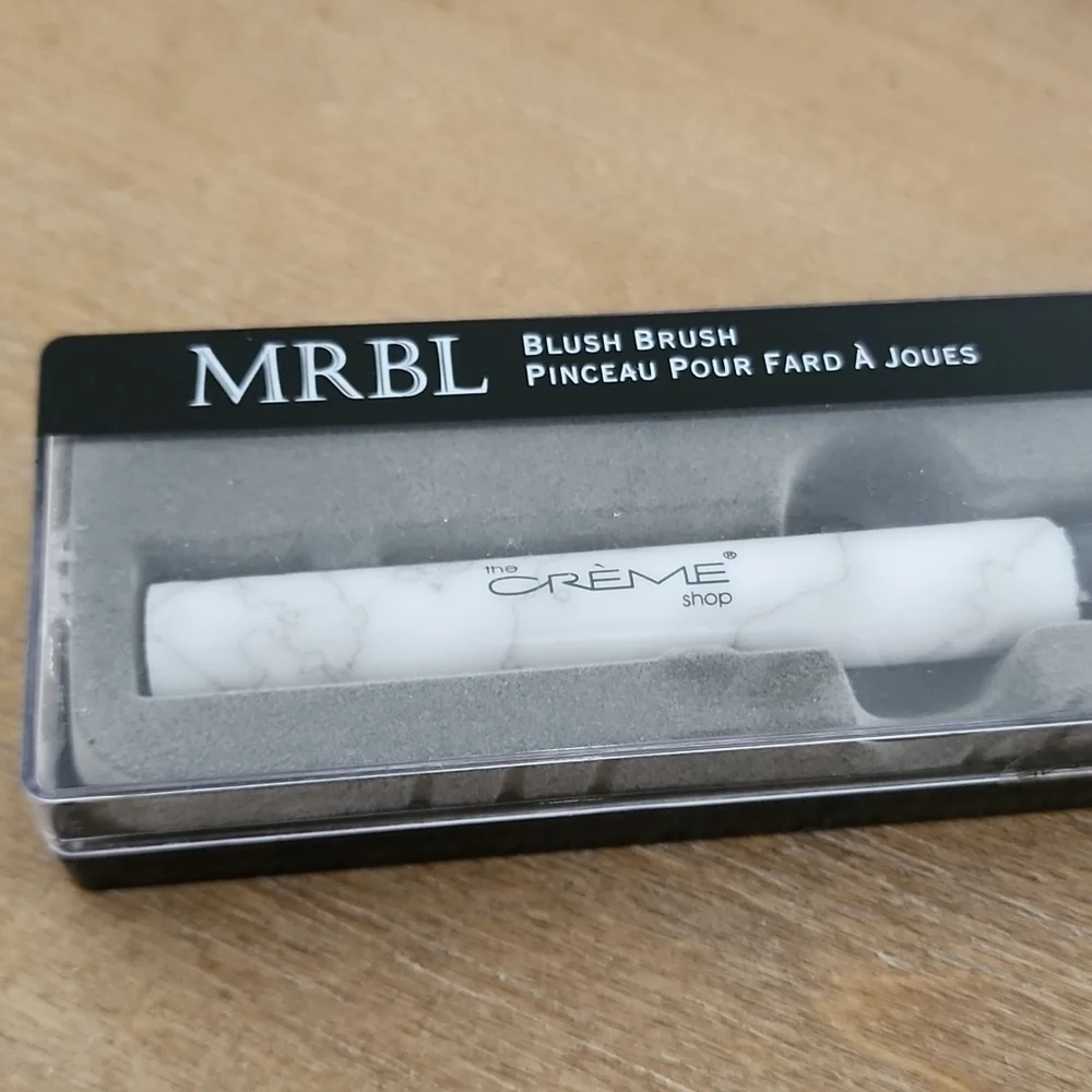 The Creme Shop MRBL Angled Brow Liner & Blush Brush